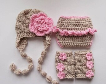 SPRING SALE 20 % OFF Baby Girl Newborn Outfit -Hat , Diaper Cover and ...