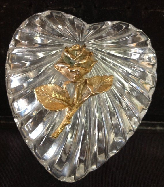 Heart Trinket/Jewelry Dish With Lid Glass by Birdcagevintagefinds