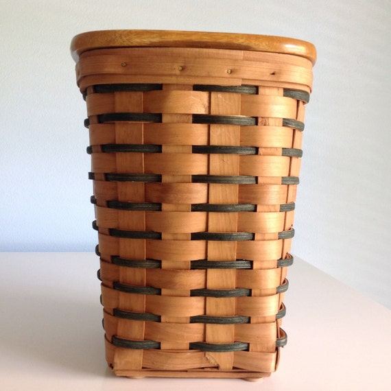 Basket with Wooden Lid Wicker Basket Tall Basket Vintage