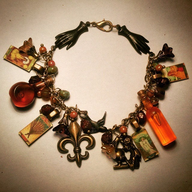 Fortune teller charm bracelet bronze circus/carnival theme