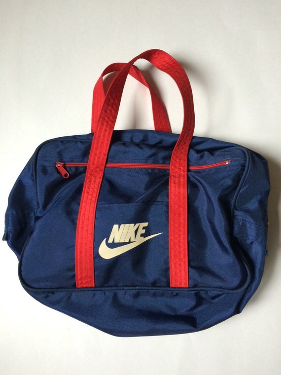 Vintage Retro Medium Nike Gym Bag by KickinItVintage on Etsy
