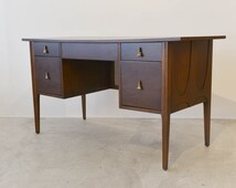 Popular items for broyhill on Etsy