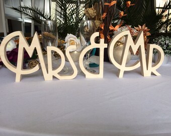 Gatsby style, Art deco wedding signs Mr. & Mrs. , wooden letters wedding table decoration, freestanding Mr and Mrs signs sweetheart table