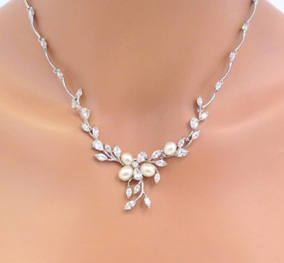 Bridal pearl and rhinestone jewelry set Freshwater pearl