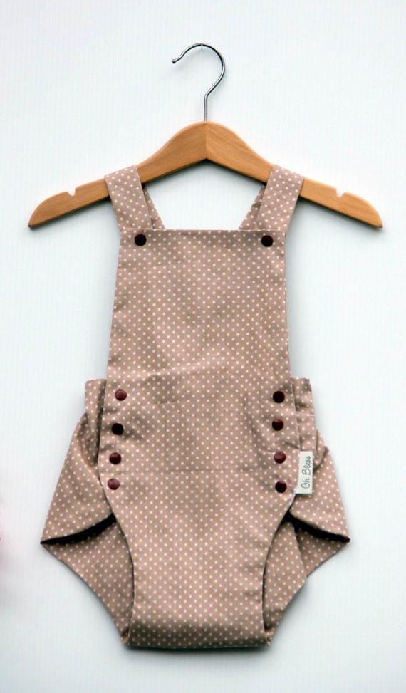 Retro vintage baby romper / playsuit with adjustable