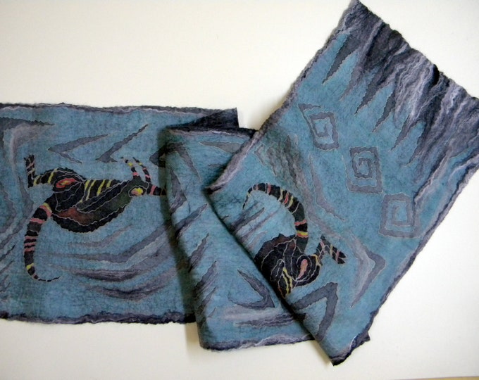 Kangaroo scarf Wet felted scarf Handpainted silk Nunofelt scarves Merino wool scarf Grey long scarf Gift for him Winter scarf