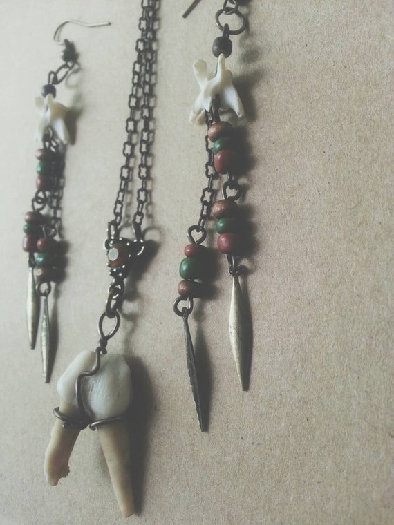 Elk tooth necklace by RamblersRelics on Etsy