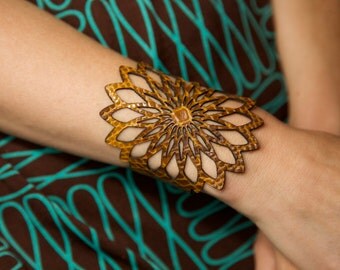 Sunflower bracelet, Laser cut leather bracelet cuff with geometric flower design, Flower bracelet