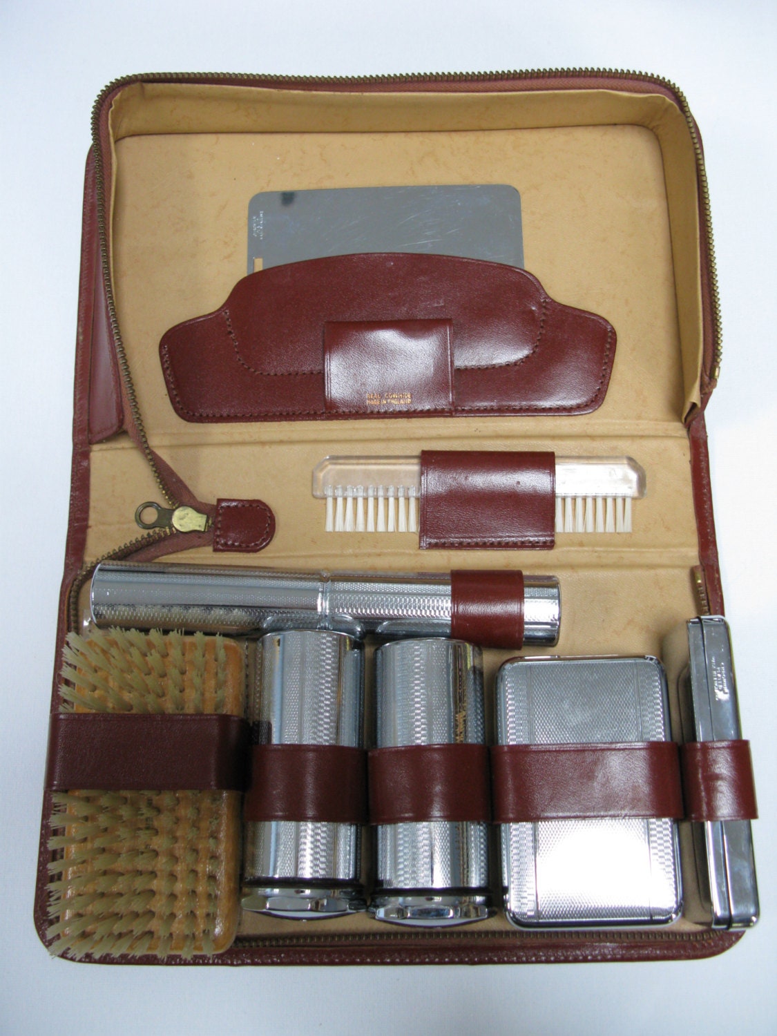 mens vanity case