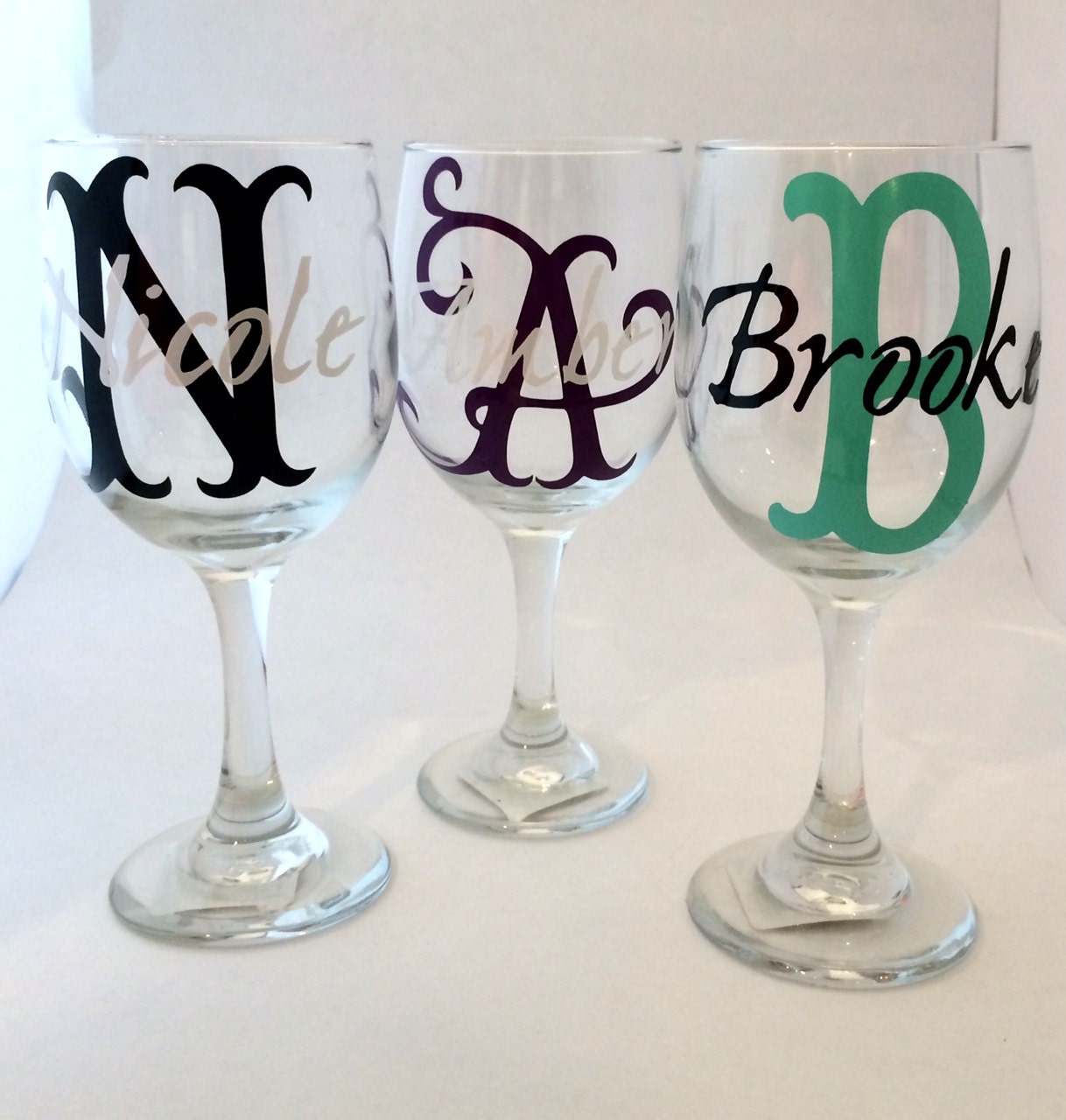 personalized-initial-name-wine-glass-by-zoeybirdy-on-etsy