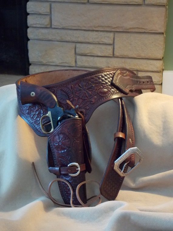 Tooled Leather Gun Belt and Holster