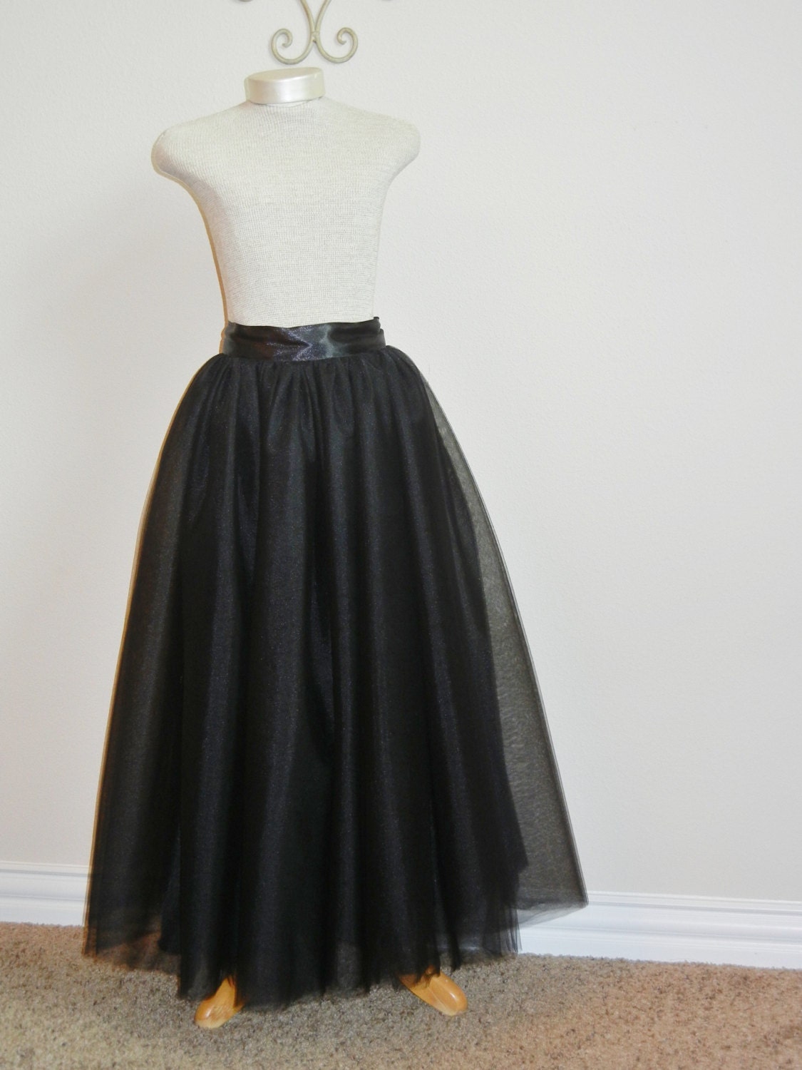 Knee or floor length tulle skirt wedding tulle by RebeccaHempe