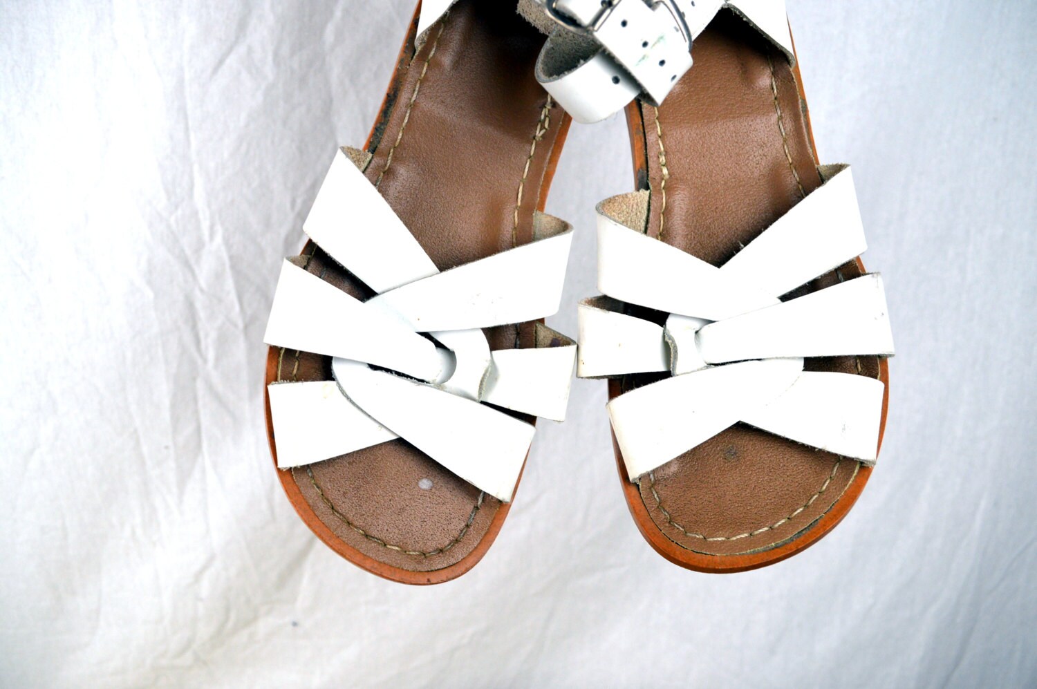 Vintage Surfer Salt Water White Sandals â Size 8 â Haute Juice
