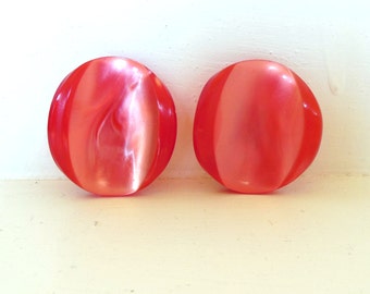 Vintage Moon Glow Clip Earrings Red 50's (item 124)