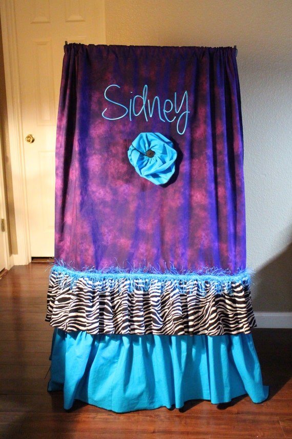 Items similar to Dream Duffel© Curtain Sm/Med/Lrg/CO on Etsy