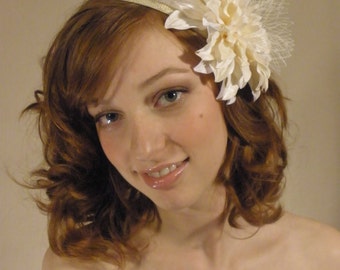 Ivory Fascinator