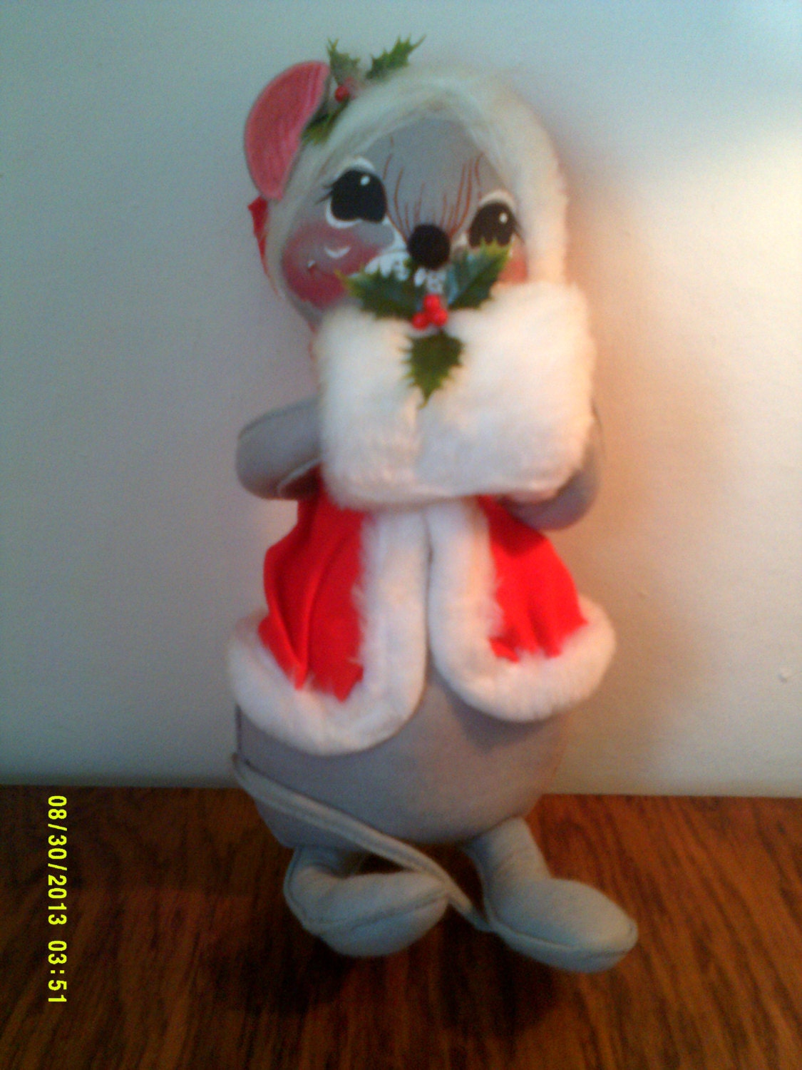 vintage annalee christmas mouse