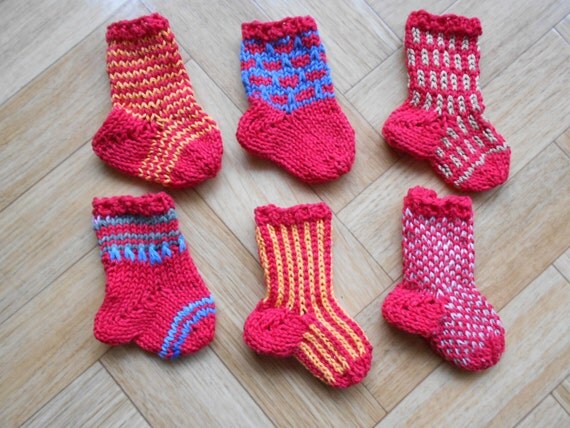 Red ornaments - Knit mini socks - Six miniature stockings - Decor for ...