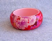Lucite Bracelet Pink Carnation Bangle 1 3/4" Wide Cuff  Modernism Translucent Encased Flowers Vintage Costume Jewelry Accessory Lilac Gray