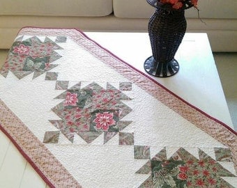 French Country Table Runner Quilt Pattern PDF Summer Wall Hanging Elegant Home Decor Scrappy Download