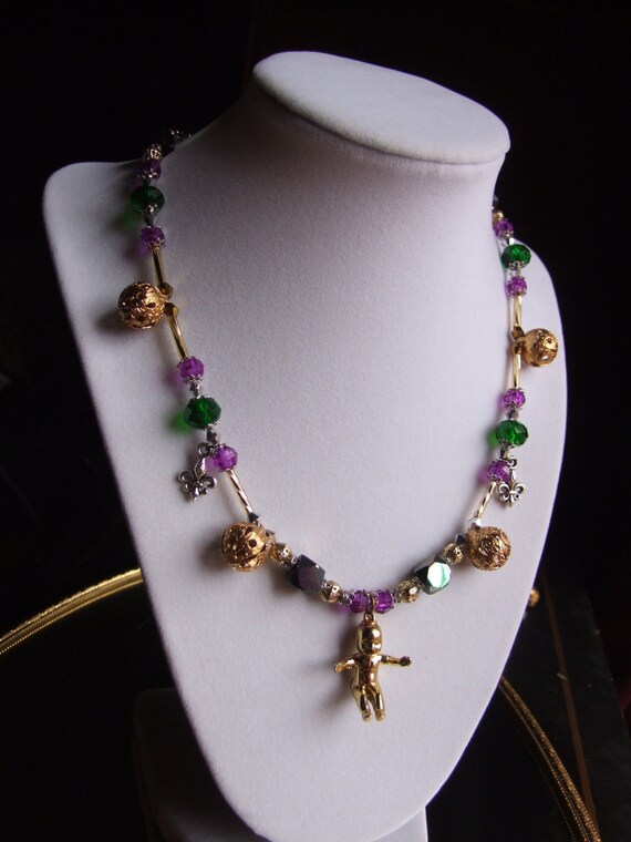 mardi gras statement necklace