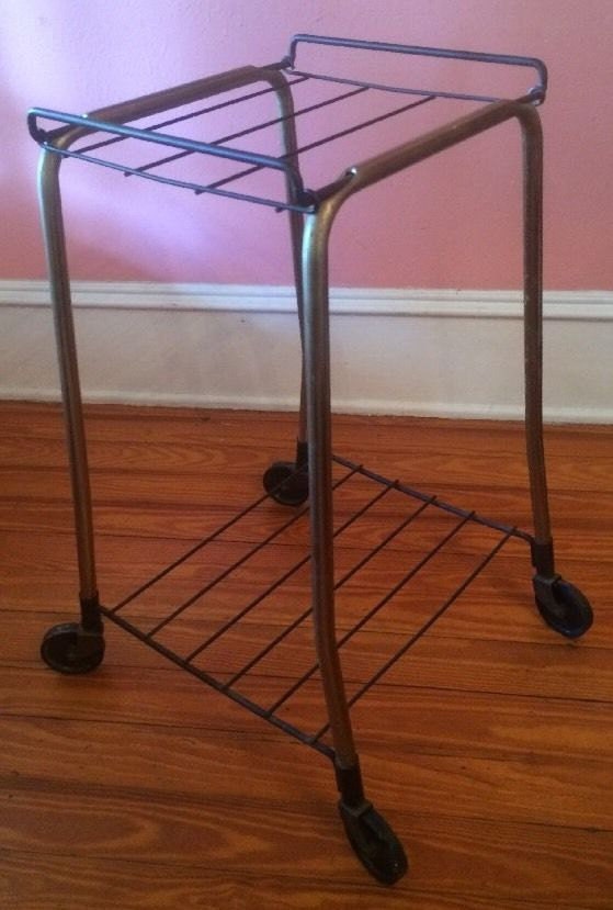 Vintage 1960’s Metal Rolling Entertainment Cart TV Rack Stand Mid Century Haute Juice