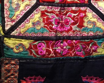Hand-woven embroidered ethnic Miao. China