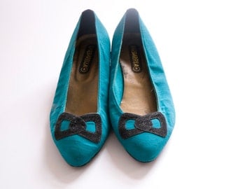 Teal Smurfette 80s Low Heel Pumps Size 41 UK 7.5 US 10