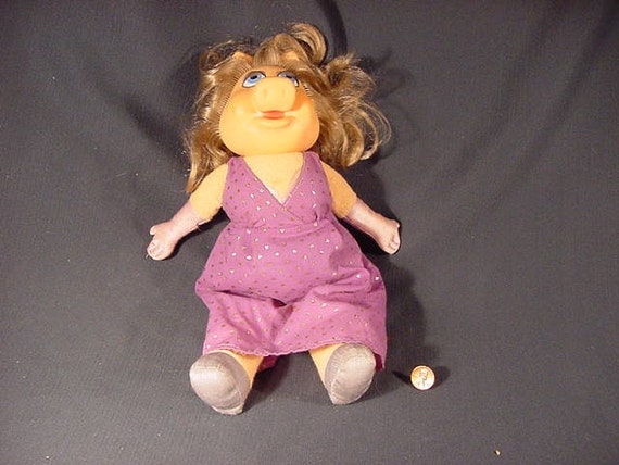 miss piggy doll 1980