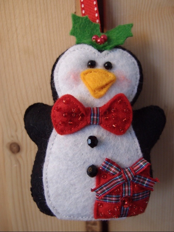 Handmade felt beaded penguin cute christmas decoration