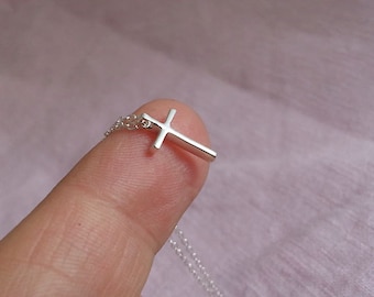 Cross Necklace, Sterling Silver Cross Necklace, Tiny Cross Pendant, Silver Small Cross Charm, Dainty Delicate Everyday Minimalist