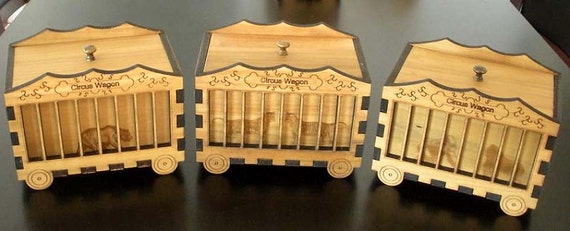 circus wagon toy box