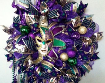 how to make a mardi gras door wreath