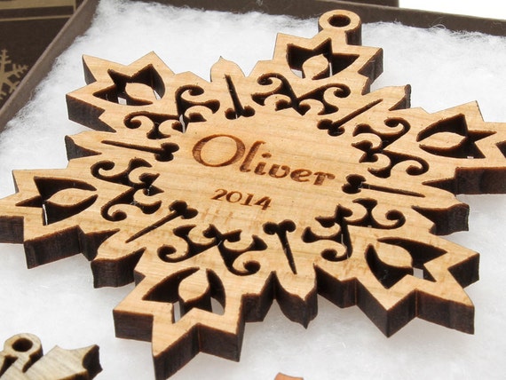 Personalized Christmas Ornament Snowflake Gift Box Set