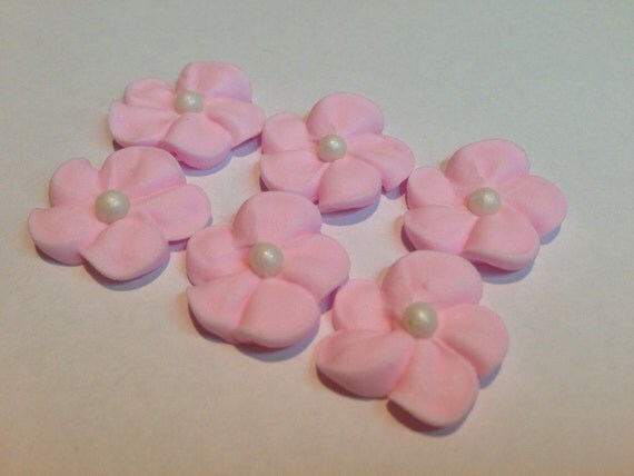 100 Royal Icing flowers for Cake Decorating
