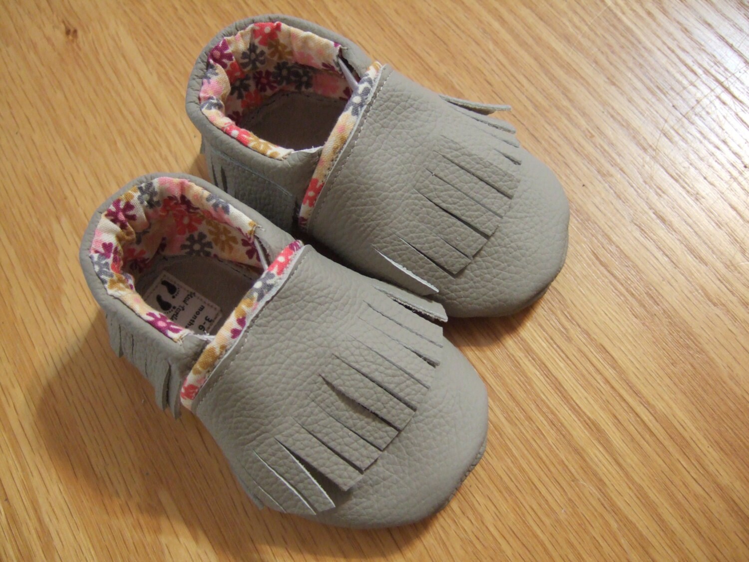 stone leather moccasins baby girls 12-18 month/ size 5 shoes