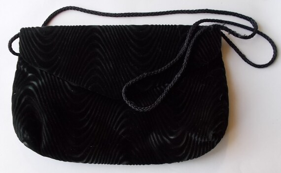 Vintage 1980&#39;s Black Velvet Evening Clutch Bag w/ Fabric