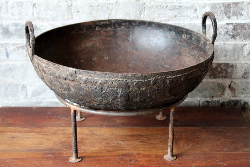 Vintage Indian Cooking Pot Iron Hanging Pan With Stand Small Fire Pit Haute Juice,Rotel Cheese Dip Crock Pot