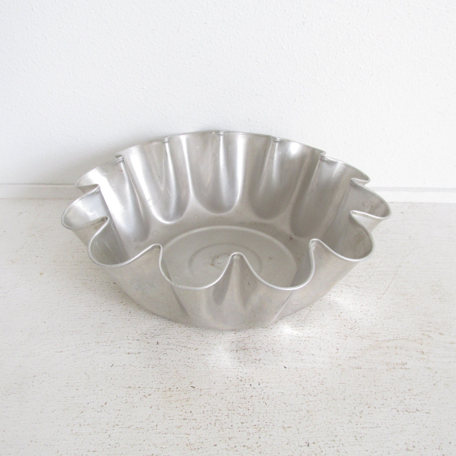 Vintage Bundt Pan