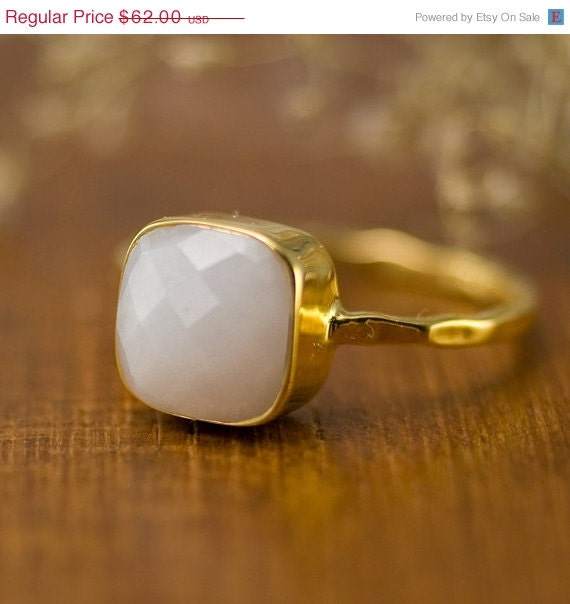 Mothers Day Sale - White Agate Ring - Gemstone Ring - Stacking Ring ...