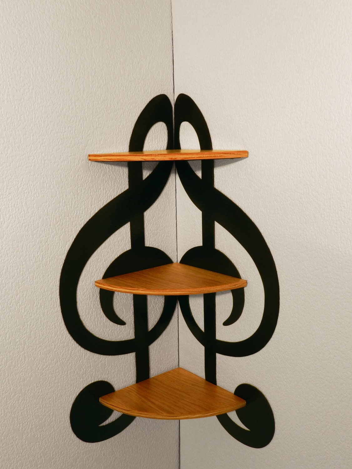 Treble Clef Design Corner Shelf