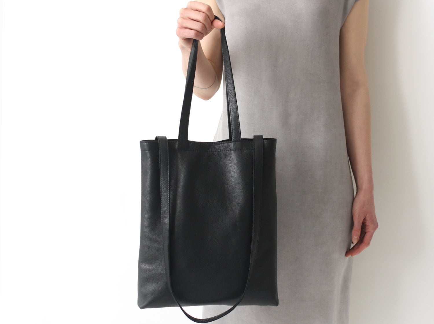 Multi-functional Tote Genuine Leather Black crossbody bag