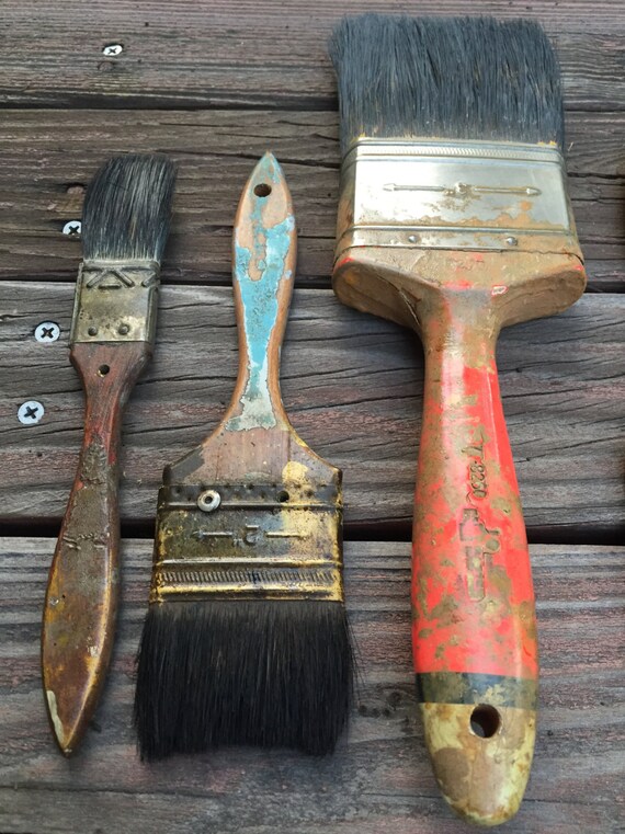 Vintage Paint Brush Set