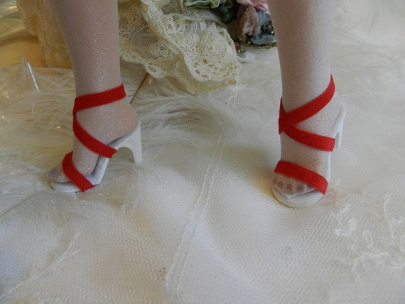 elasticated dolly shoes