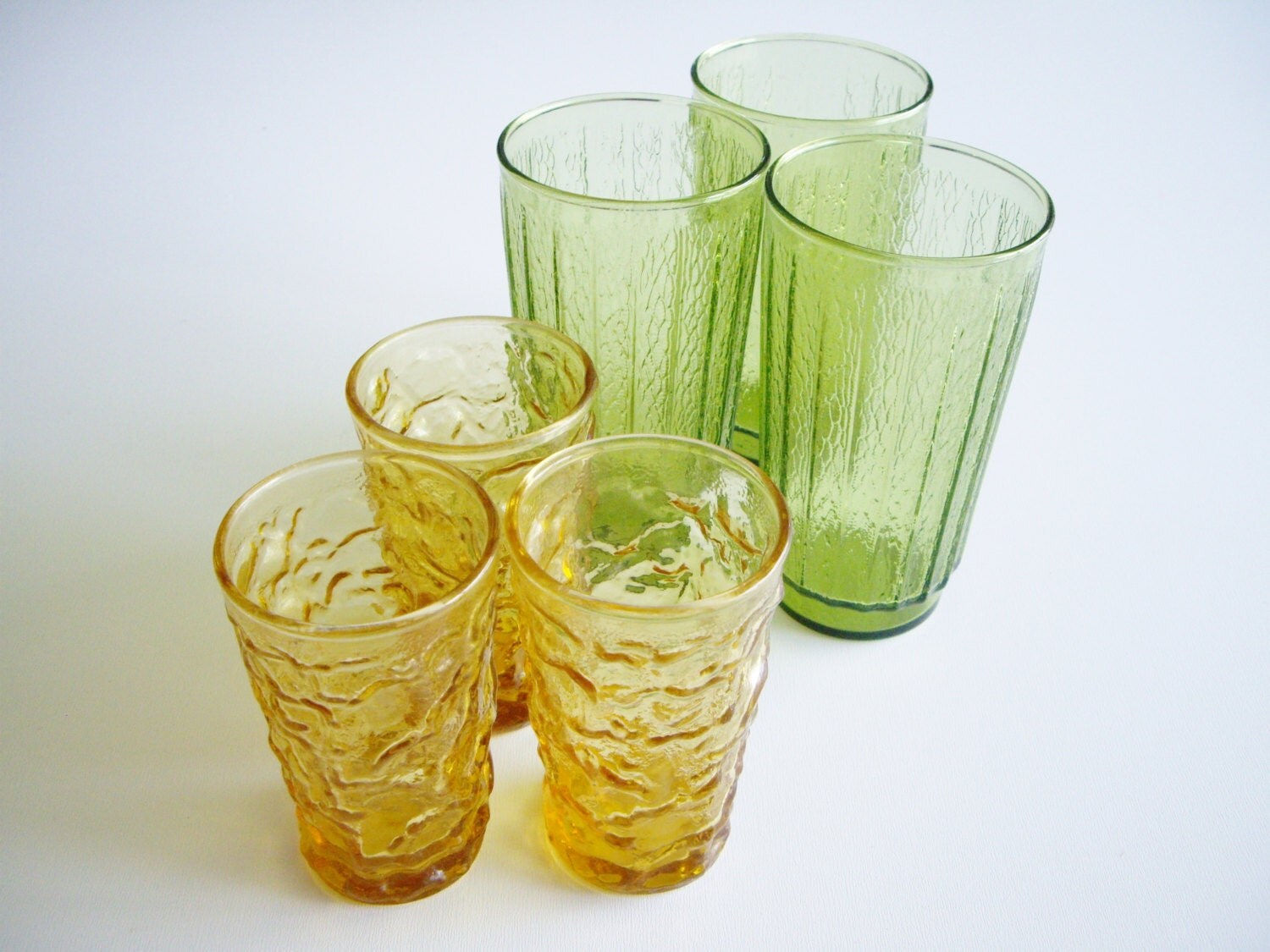 Vintage Drinking Glasses 3 Juice 3 Tumblers Avocado Green and