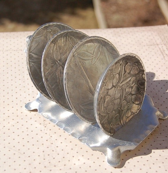Everlast Aluminum Coaster Set