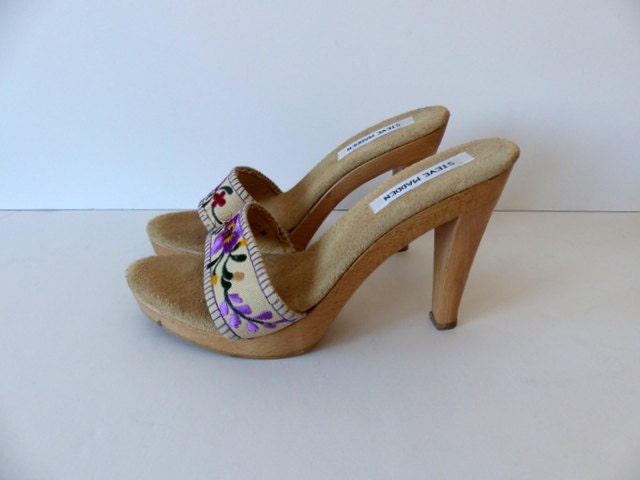 Vintage 70s style High Heel Sandals Slides Mules / Wood Heel