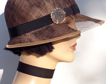 Flapper hat, brown weeding hat, brown sinamay cloche with veil effect, sun hat, retro hat, vintage hat, 20s wedding, great Gatsby hat