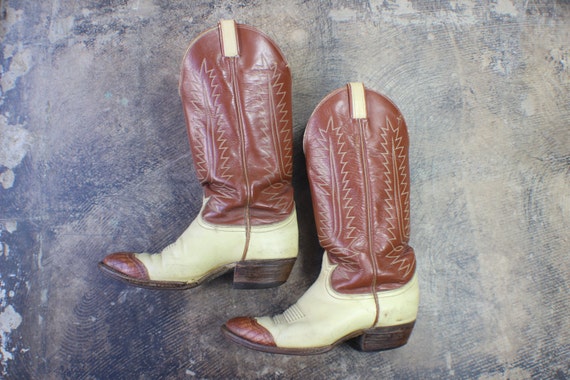 Wing Tip Cowboy Boots / Women's Western Tony by SouthwestVintage