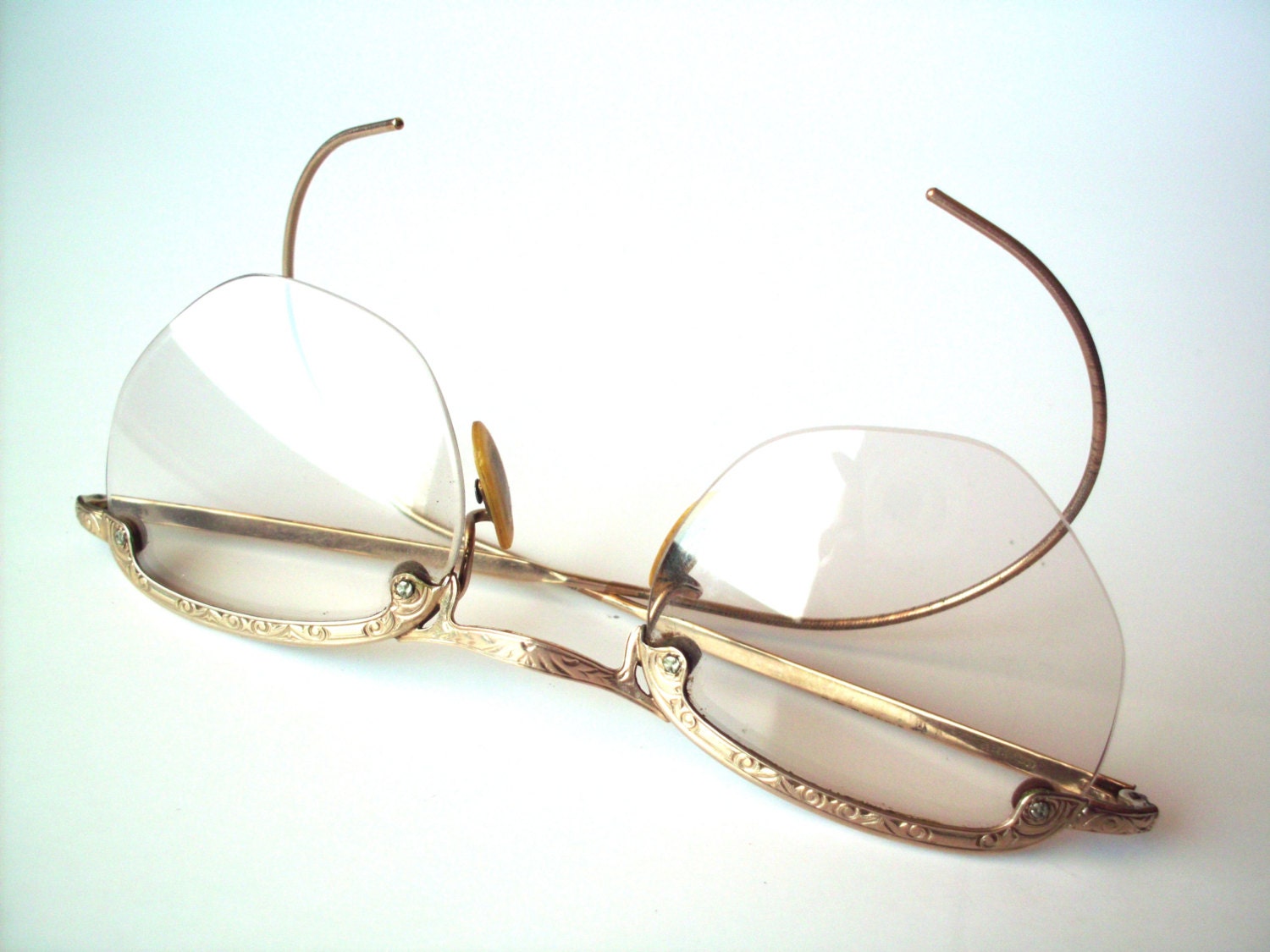 vintage-wire-rimmed-glasses-with-case-victorian-steampunk-haute-juice